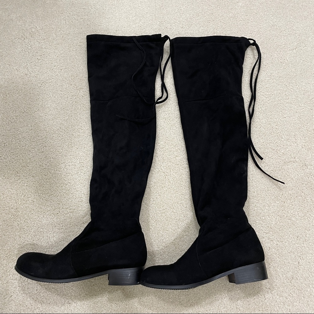 Over the knee suede boots black